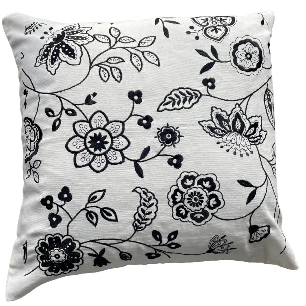 Blomstret pudebetr�k hvid/sort 