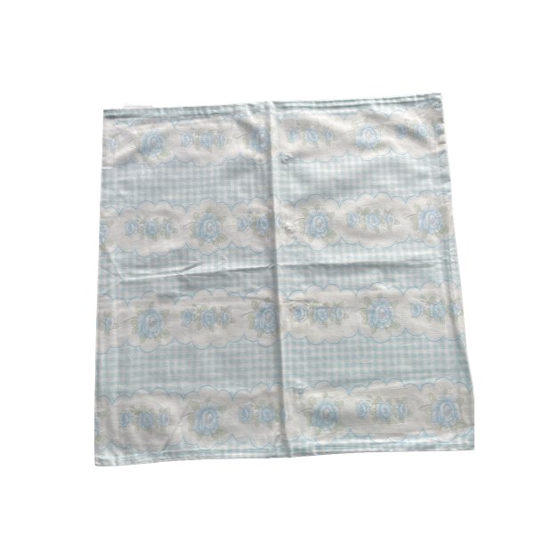 Blomstret pudebetr�k bl�/hvid 