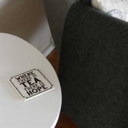 Klinker med tekst - "Tea"