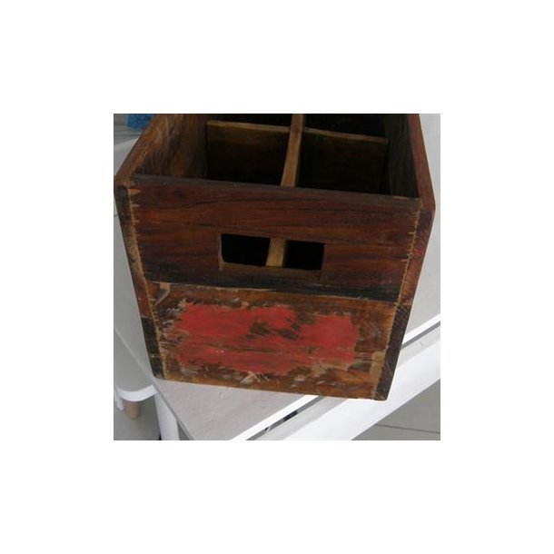 Trkasse til flasker  - Scrapwood